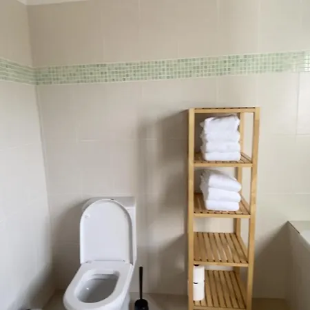 Global Chill Farm Loft Apartment