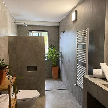 Global Chill Farm Loft Rogil