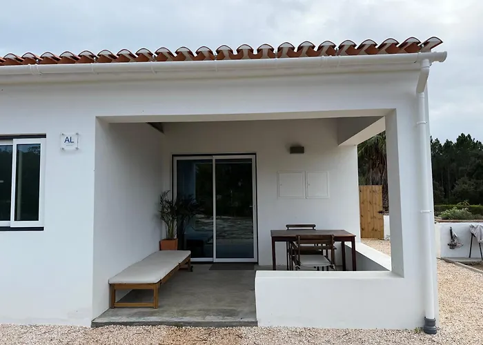 Global Chill Farm Loft