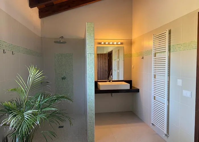 Global Chill Farm Loft *